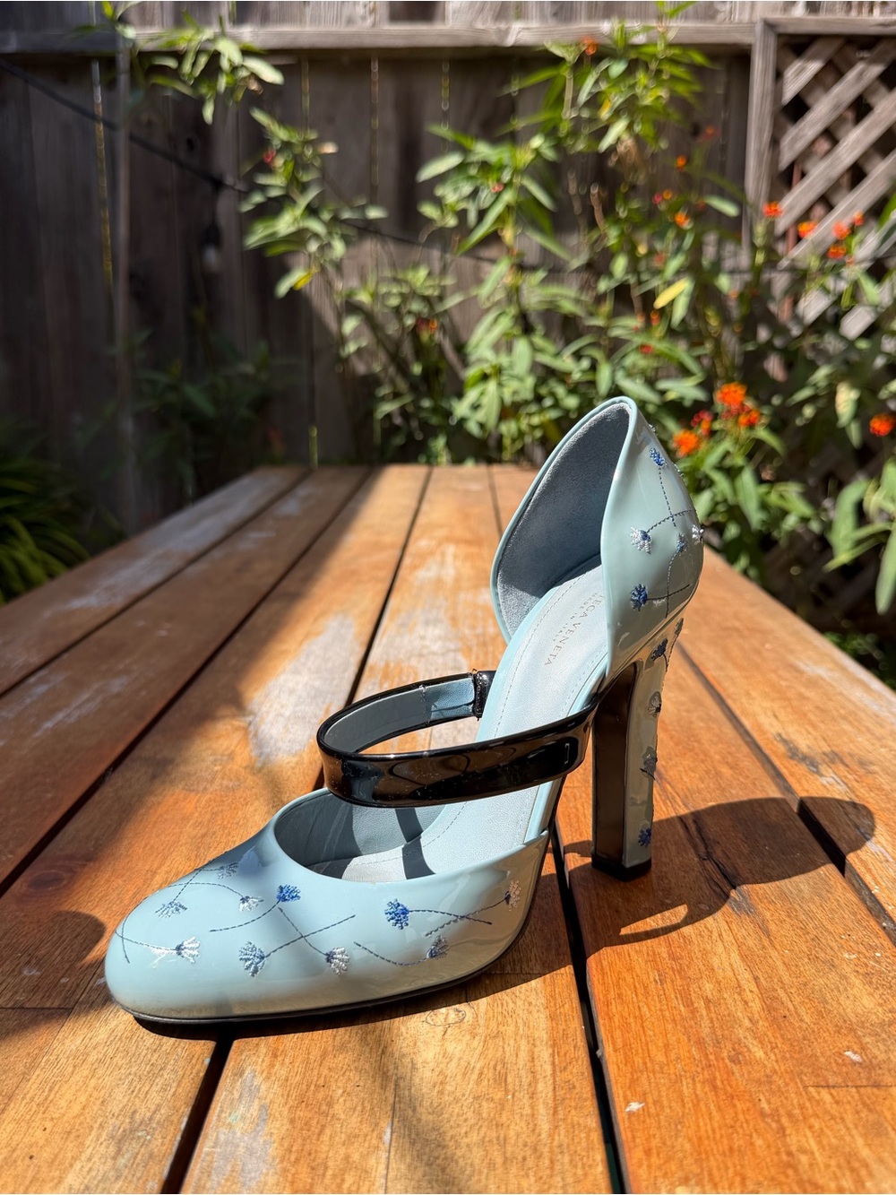 Bottega Veneta Grey Patent Leather Printed D'Orsay Pumps